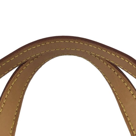 Auth LOUIS VUITTON Reade MM Rouge Monogram Vernis Handbag - Picture 9 of 14